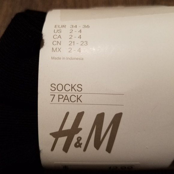 NWT H&M 7 pairs black crew socks w/designs Sz 2-4 - Picture 2 of 10